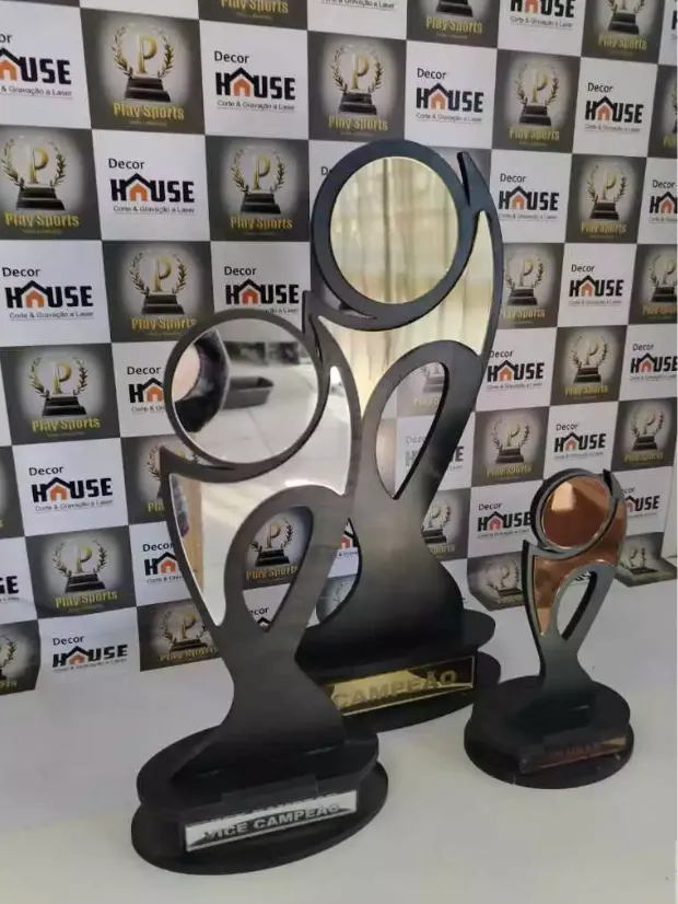 Troféu MDF e acrílico personalizado — 20, 30 e 40 cm